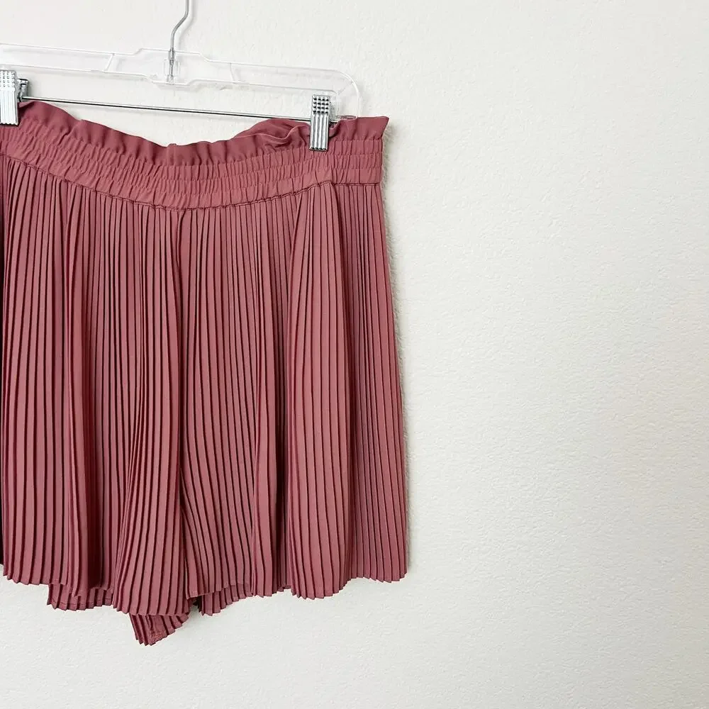 [Express] Dusty Rose Blush Pink Pleated Elastic Waist Flowy Shorts NWT Sz Large